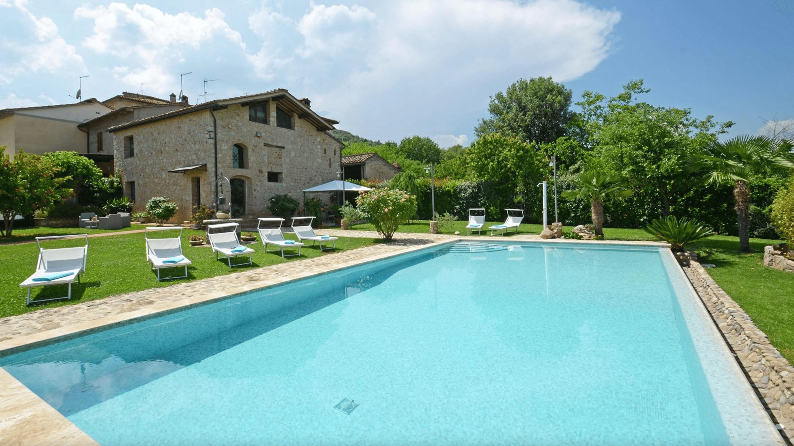 Villa di lusso con piscina vicino Siena